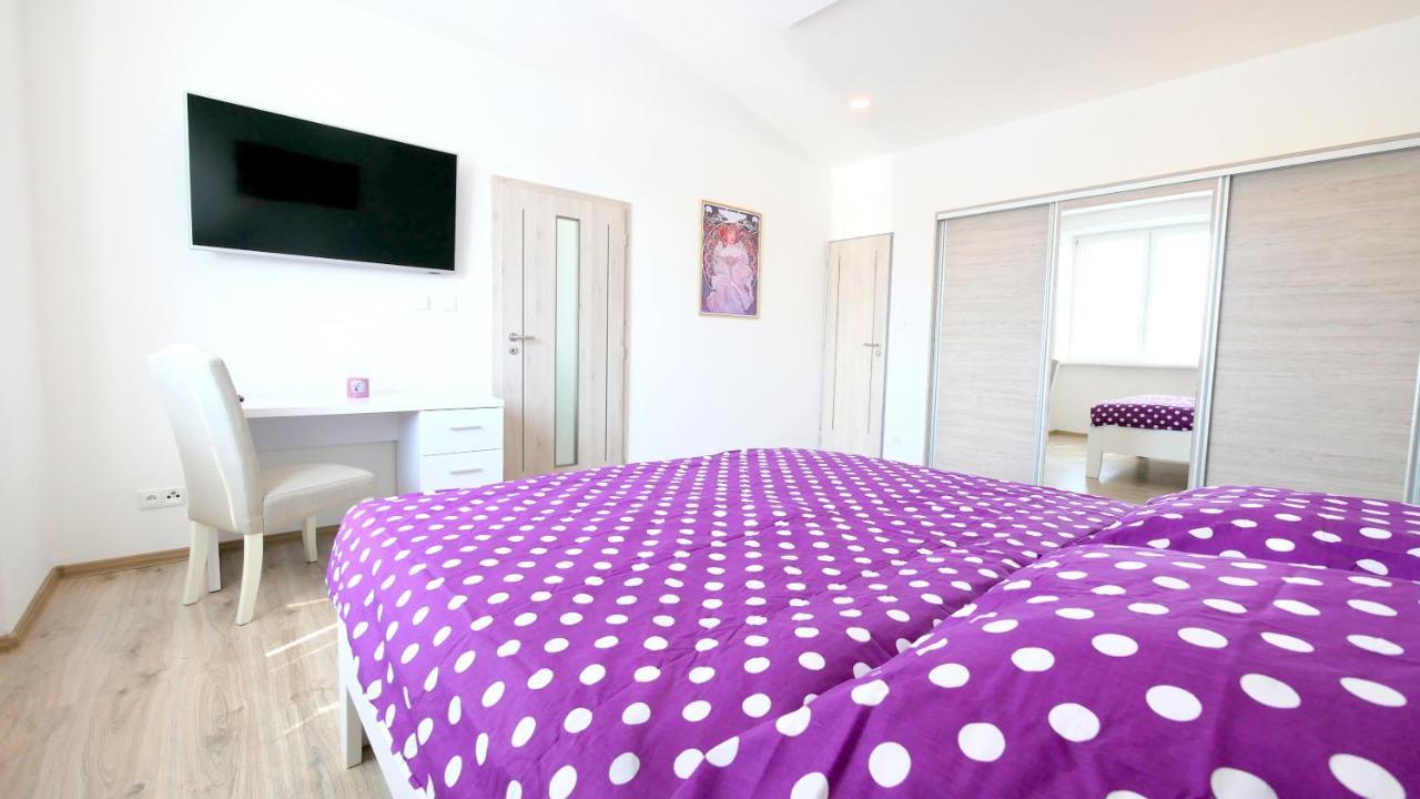 Apartman U Louckeho Klastera 2 Plus Kk زنويمو المظهر الخارجي الصورة